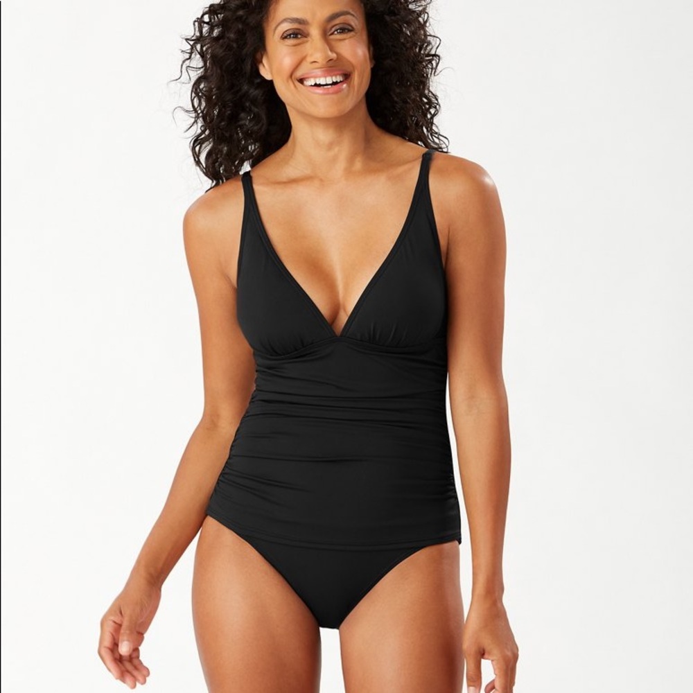 TOMMY BAHAMA BLACK one piece